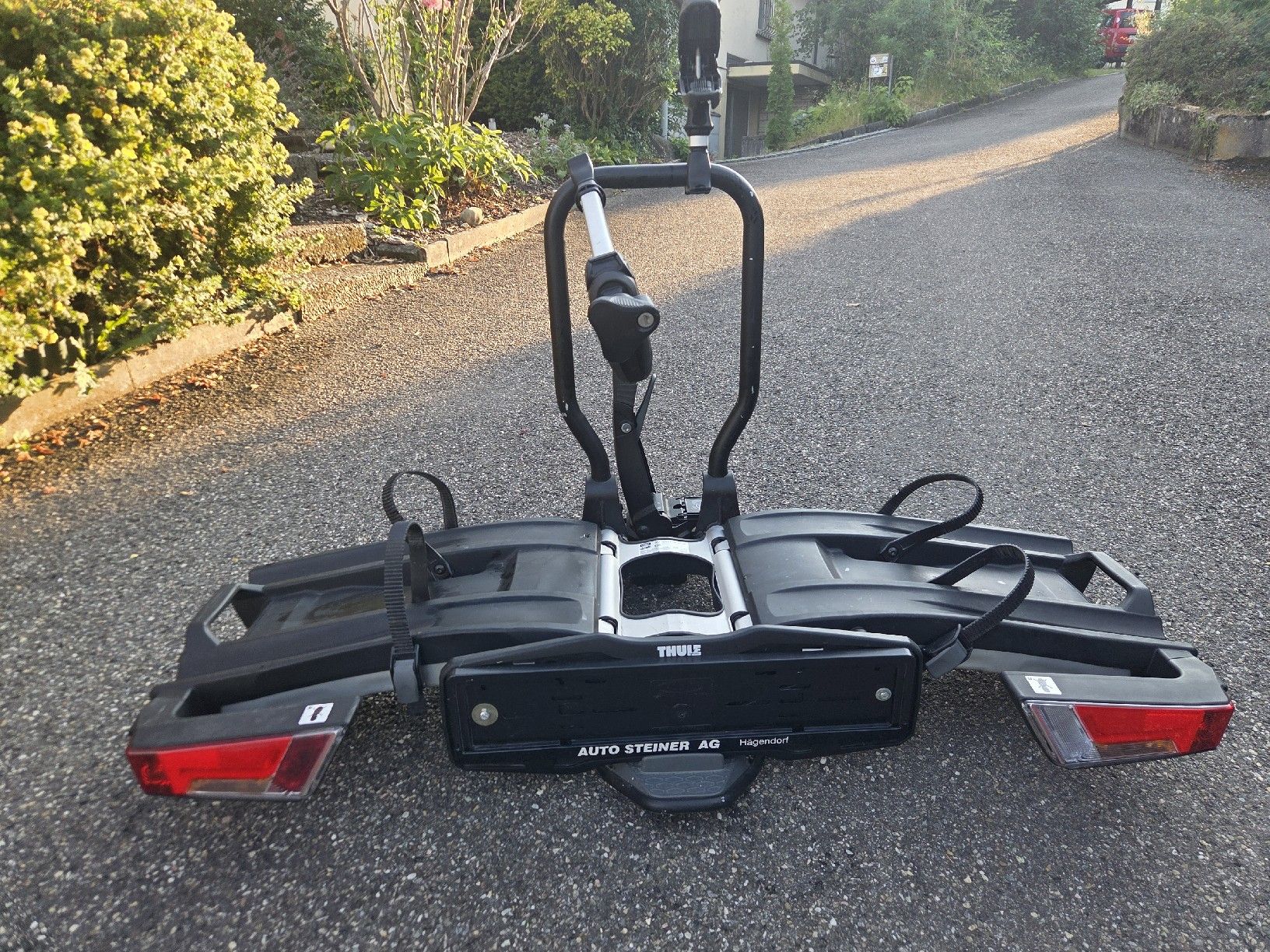 Thule Barres de toit: Thule EasyFold XT 933 Fahrradträger – D'occasion à Rickenbach SO par Prise91