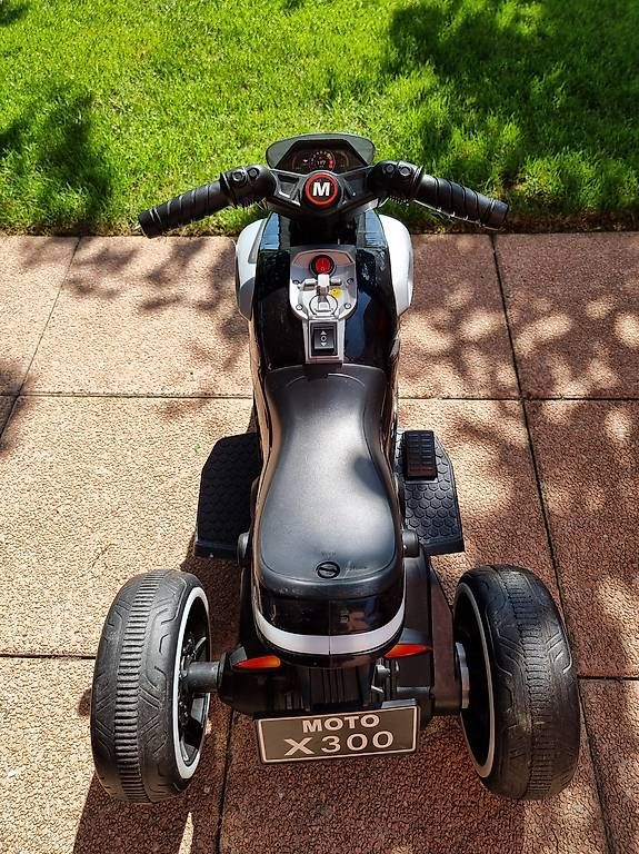 Fahrzeuge für Kinder: Moto elettrica bambino – Gebraucht aus Bellinzona von mir_sbp8 2