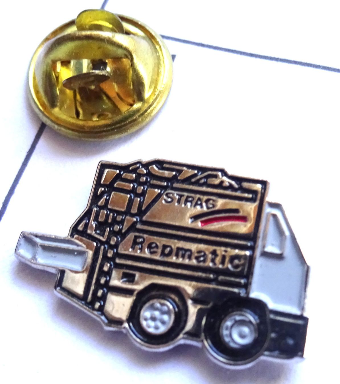 Plaquettes & Badges: Pin  REPMATIC STRAG – D'occasion à Utzenstorf par BUtter81