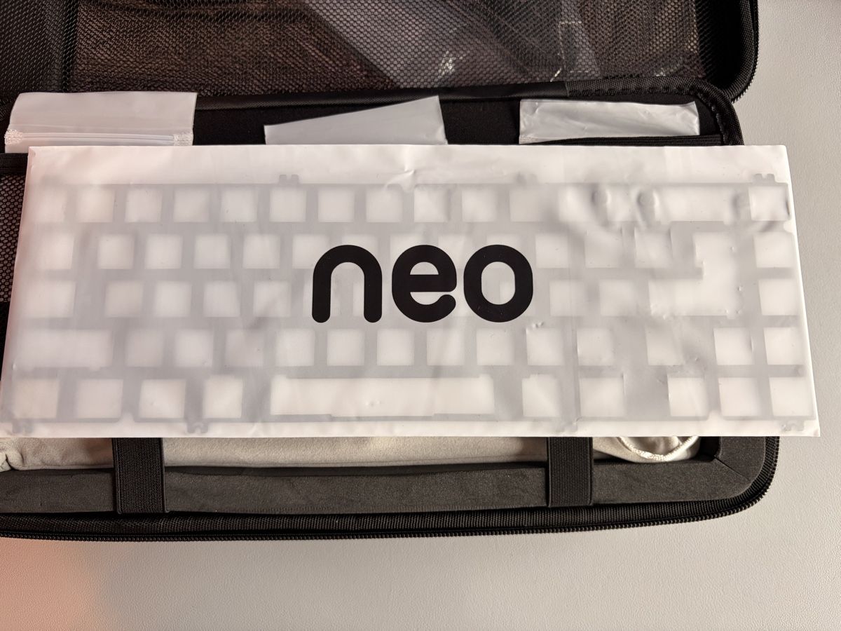 Tastaturen: Neo65 Cu mechanical keyboard, Alu Plate – Neu und originalverpackt aus Volketswil von edaboss 8