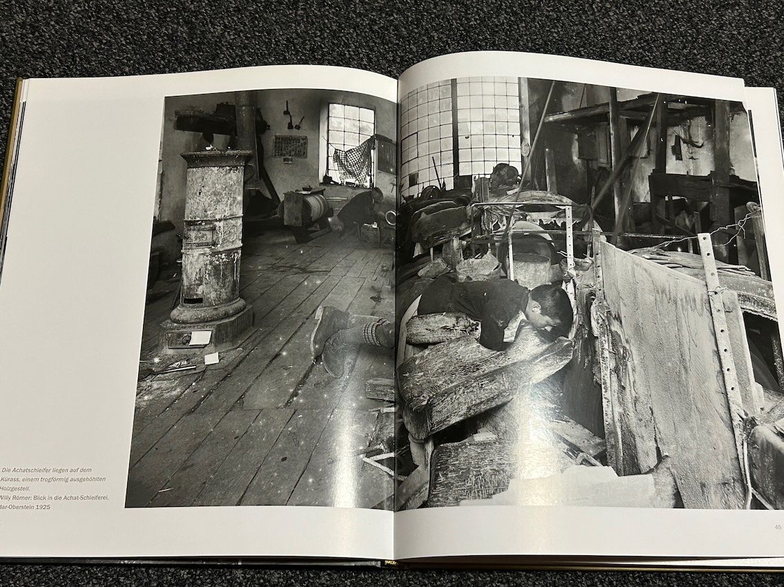 Libri: ALTES HANDWERK - Vom Verschwinden der Arbeit – Nuovo (secondo la descrizione) da Steinmaur venduto da Hummer77 7