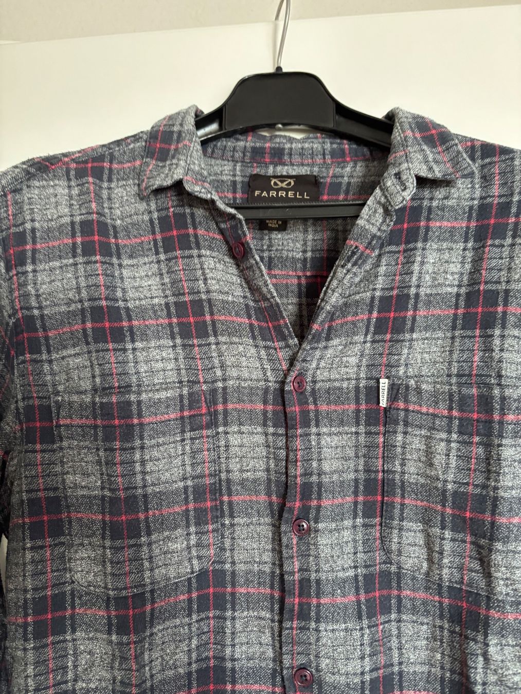 Camicie: Farrell Men's Medium Grey Check Shirt – Usato da Balsthal venduto da Uroby 1