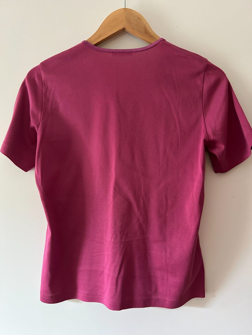 T-shirt: T-Shirt, Efixelle – Usato da Ettingen venduto da sagada81 1