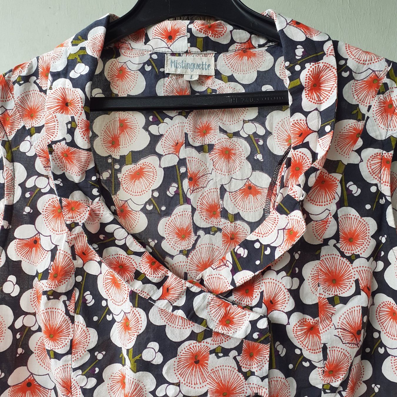 Tops: Mistinguette Top, M/L – D'occasion à Bern par Solarsystem 1