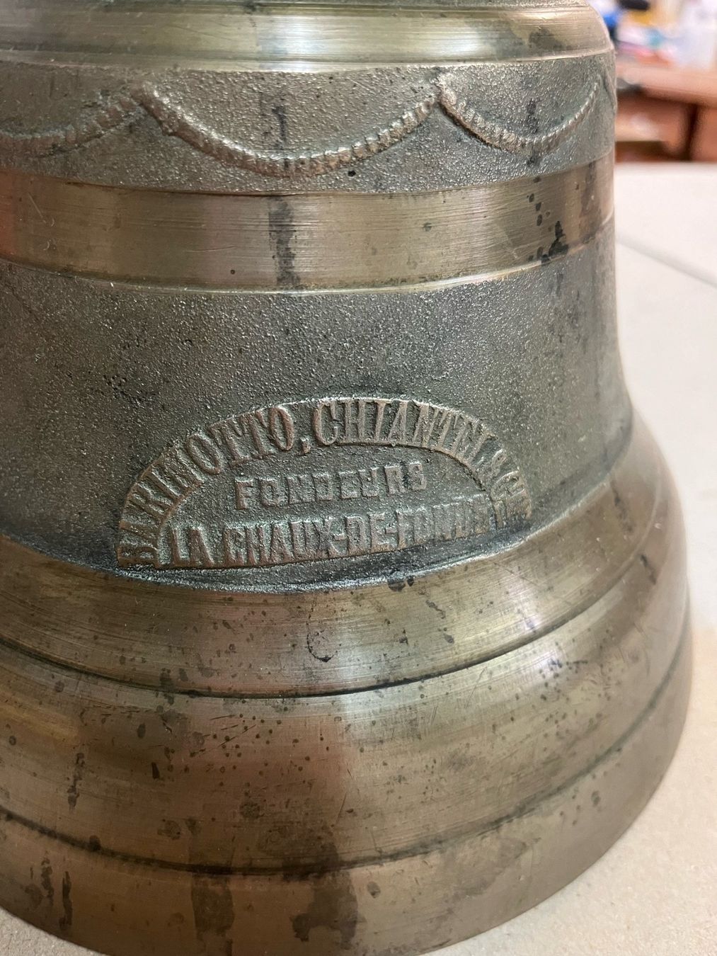Glocken & Treicheln: Glocke – Gebraucht aus Langenthal von corner6 1