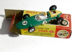 DINKY TOYS 243 B.R.M. Racing Car in originaler Box