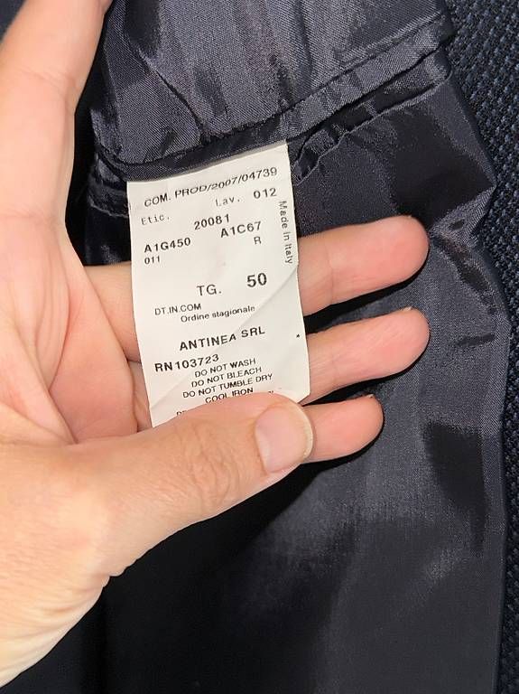 Completi, tute sportive e funzionali: Blazer Emporio Armani – Usato da Küsnacht ZH venduto da nat_m97w 4