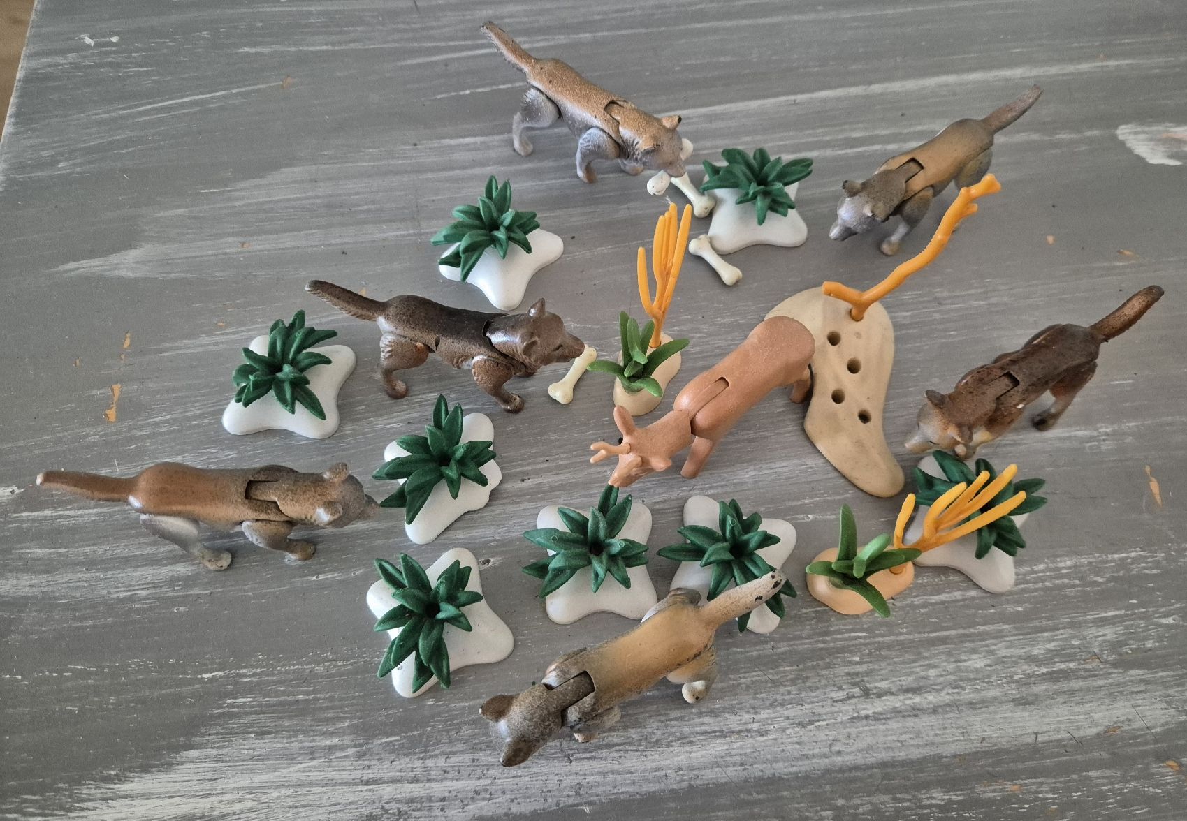 Playmobil Jouets: Wolfsrudel – D'occasion à Fahrweid par Fischwasser6 2