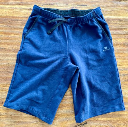 leichte Shorts Gr. 165