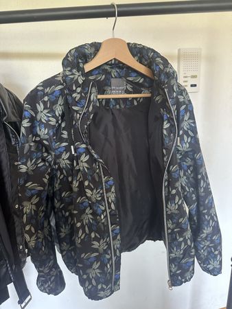 Primark Übergangsjacke blau gemustert Grösse 38 gebraucht