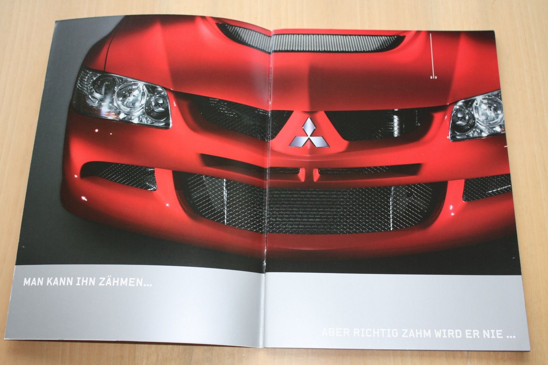 Mitsubishi Documenti: Mitsubishi Lancer Evolution VIII CH Prospekt 2004 – Usato da Wikon venduto da erwin400 1