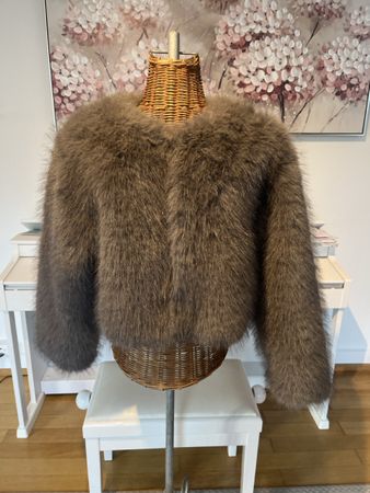 Zara Kunstfelljacke Damen, braun, M