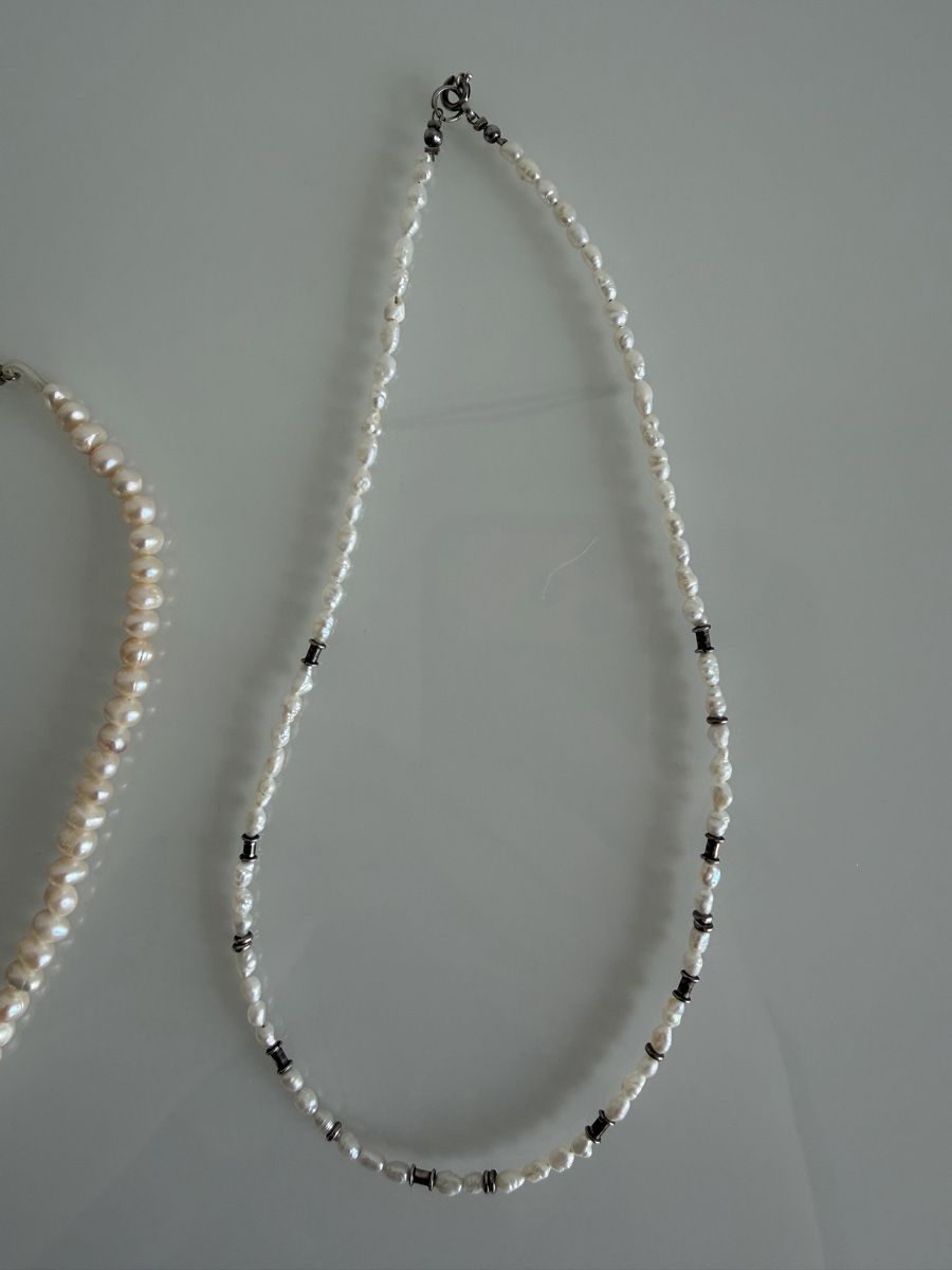 Perle (finte): 2 rangs de perles de perles naturelles – Usato da Cressier FR venduto da Kvito4ka 2