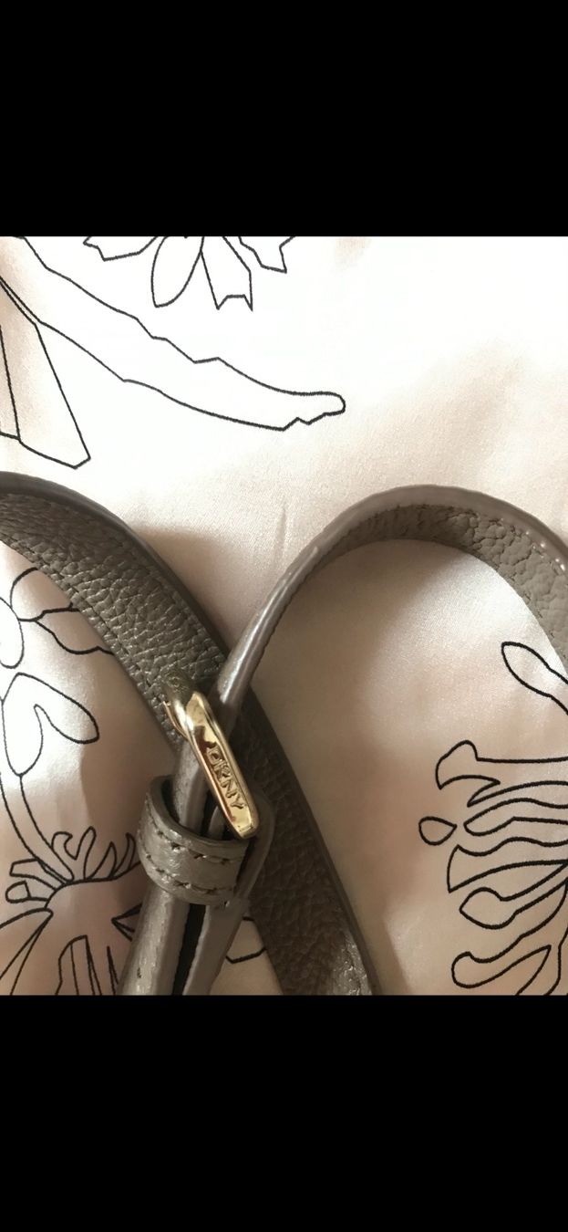 DKNY Borse da donna: Borsa Donna Karan – Usato da Zwillikon venduto da Serioznaja 2