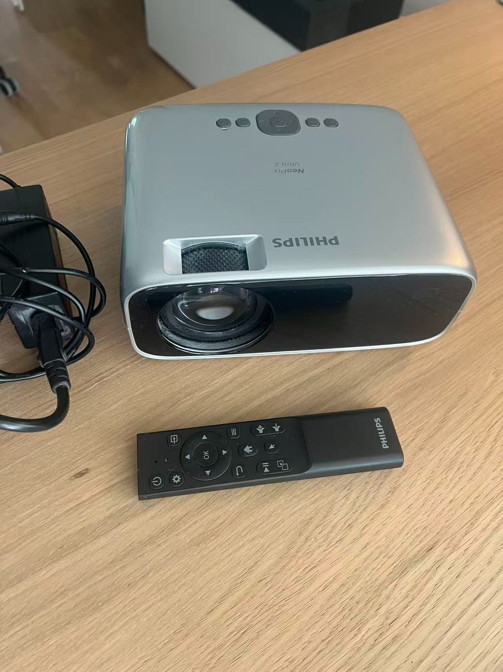 Philips Videoprojektoren: Philips Projector Neopix Ultra 2 – Gebraucht aus DUBENDORF von Leon2344 4