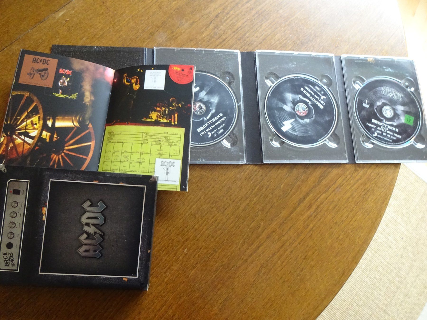 CD: AC/DC – Nuovo (secondo la descrizione) da Cham venduto da mktreasure 4