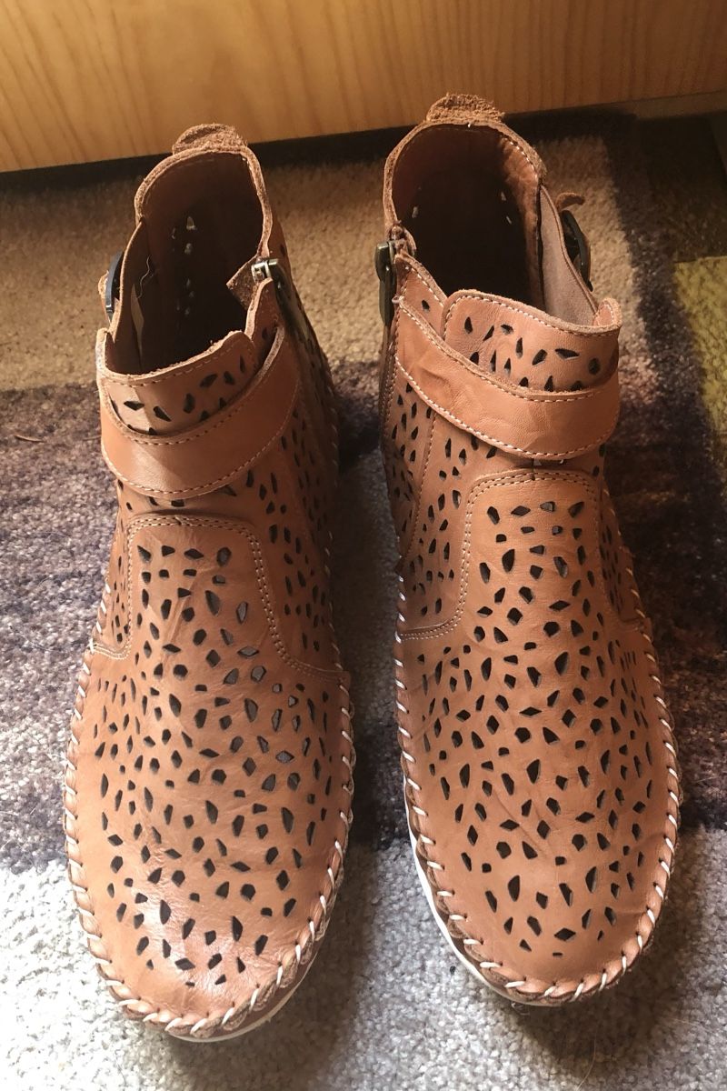 Scarpe da donna: SOMMER-Stiefeletten ☀️ Gr.40, hellbraun, 1/2 Preis! – Nuovo (secondo la descrizione) da Mühlebach (Goms) venduto da chr_q6d8 3