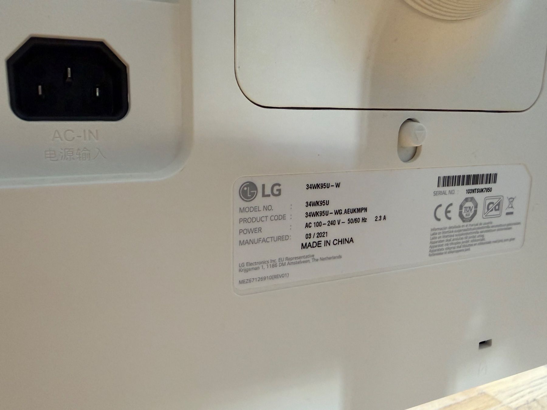LG Monitor: Bildschirm 34 Zoll 5K IPS USB-C thin bezel – Usato da Zürich venduto da mmichele 4
