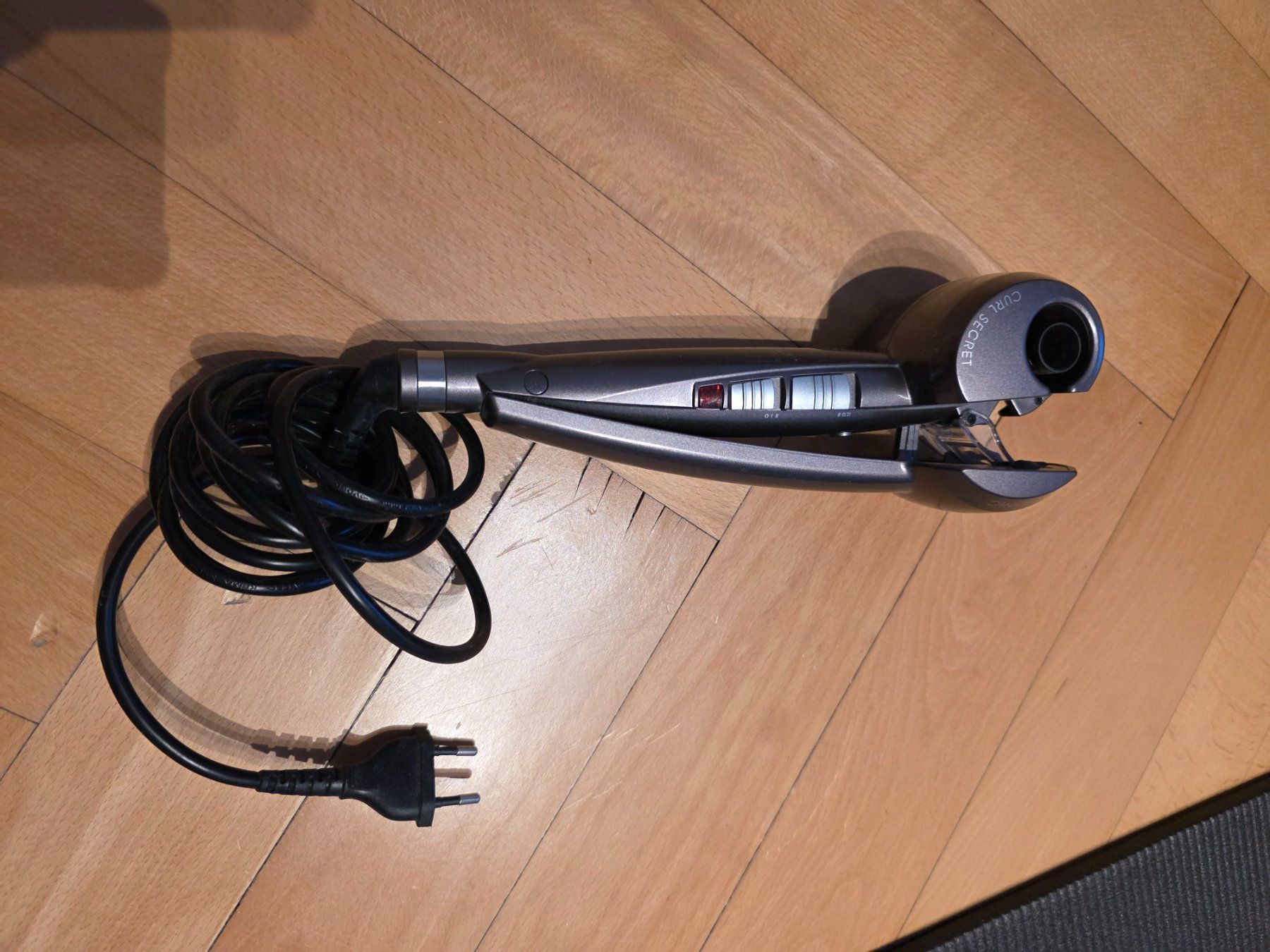 BaByliss Piastre & Arricciacapelli: Babyliss Ionic Curl Secret Lockenstab – Nuovo (secondo la descrizione) da Bern venduto da luigi_9391
