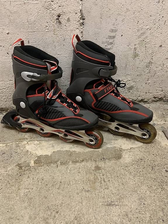 K2 Pattini in linea & Pattini a rotelle: Gratis Versand. Inlineskates. Rollerblades. K2. Gr.45 – Usato da Davos Dorf venduto da BenoitFichaux 1