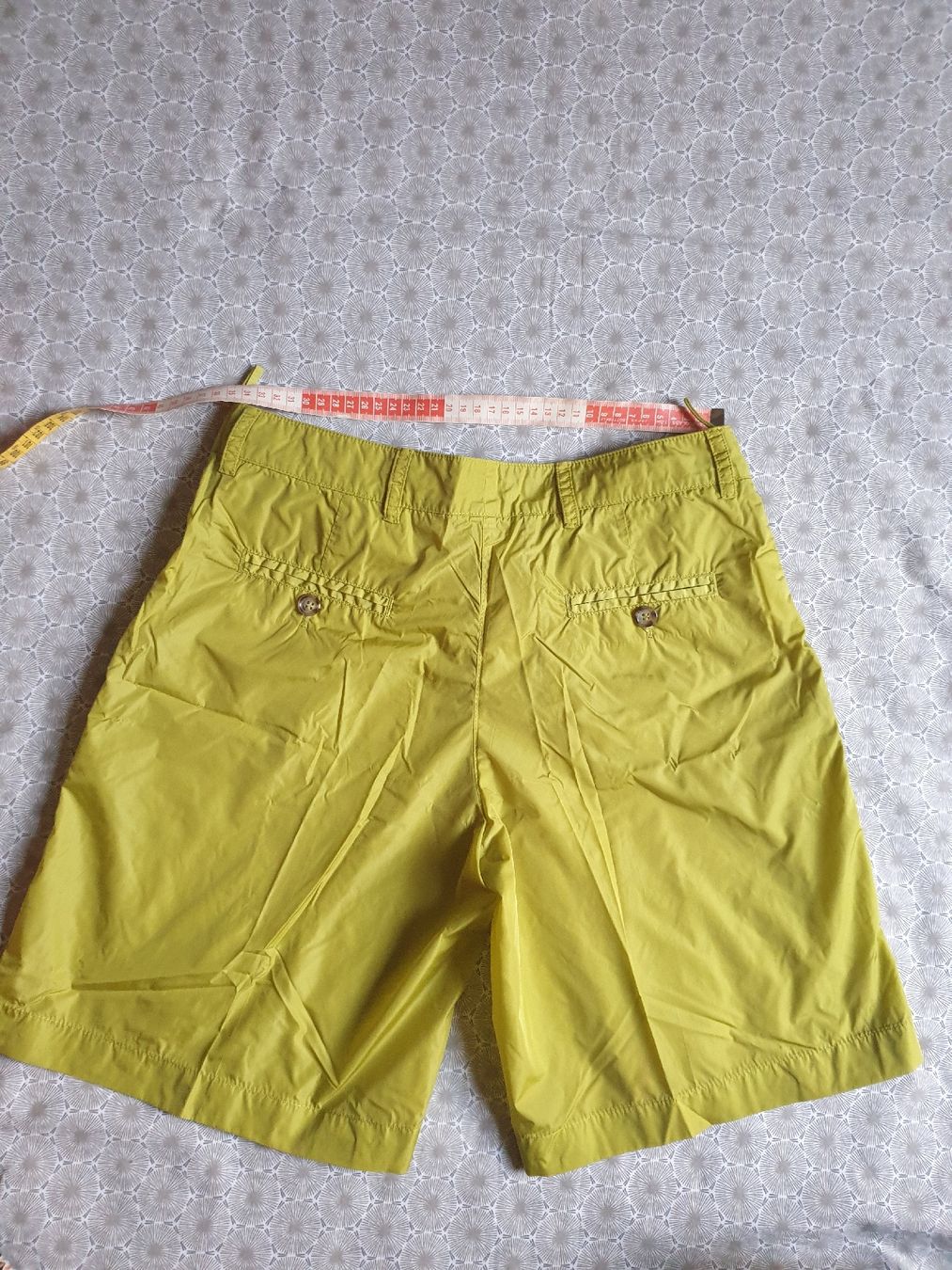 Prada Pantaloni: Bermudas, Gr.it. 38, neuwertig, Prada – Usato da Zürich venduto da yoarg 3