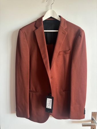 Brauner Kombianzug, Gr. 50/25, Hugo Boss, neu, ab CHF 200.00