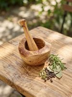 Mörser mit Stössel aus Olivenholz naturbelassen neu