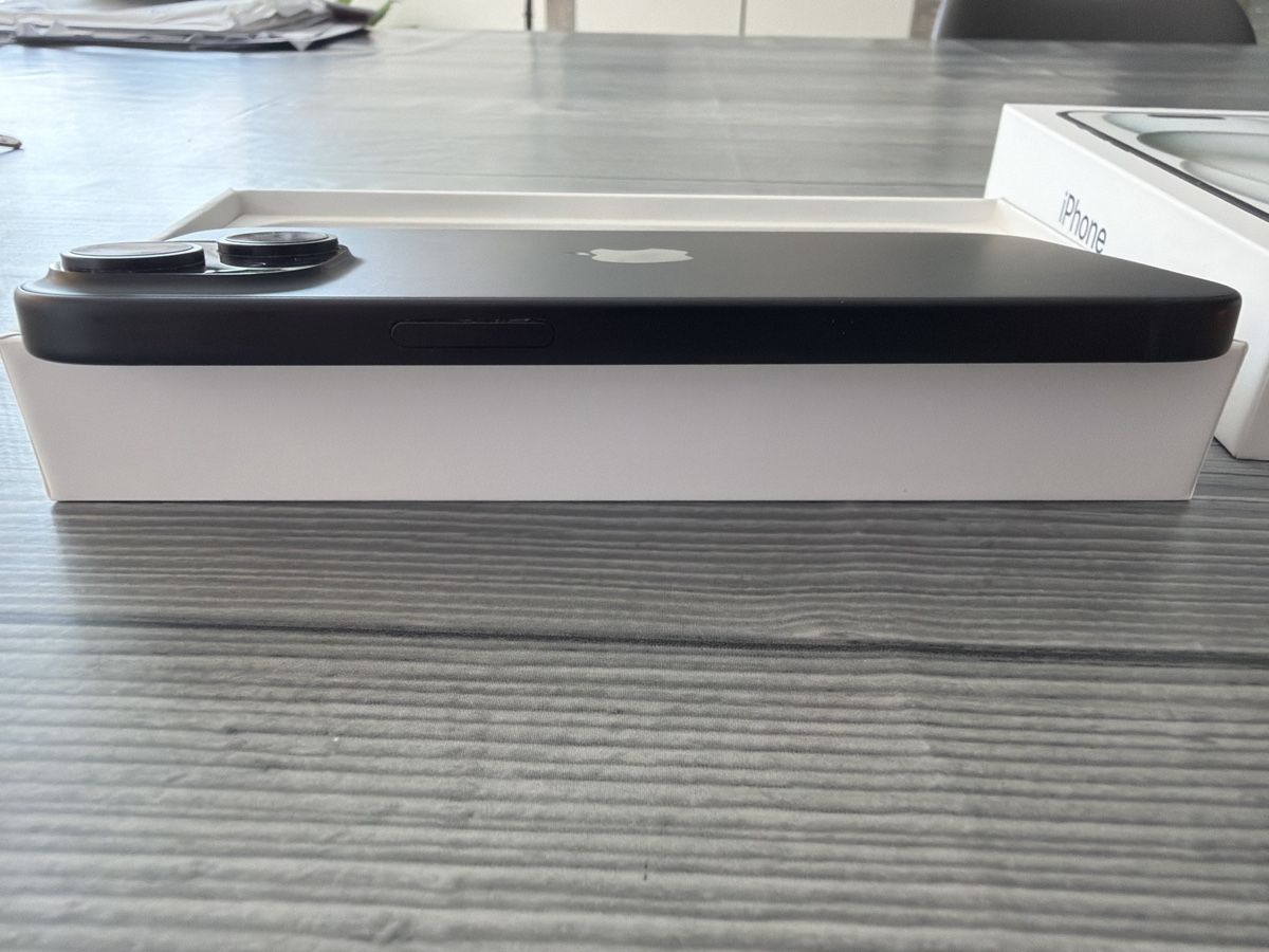 Apple Handys / Smartphones: Iphone 15 128GB Black – Gebraucht aus Seengen von jordi89 8