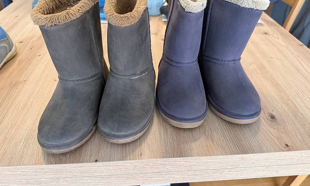 Scarpe per ragazzi: Boots in Grösse 26/27 – Usato da Stettfurt venduto da Annili87