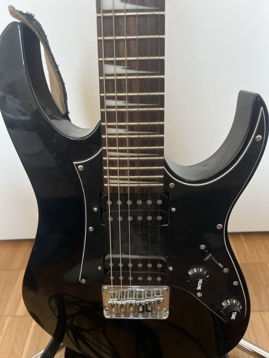 Ibanez Musikinstrumente: E Guitar Ibanez – Gebraucht aus Zürich von owe_9j2c 6