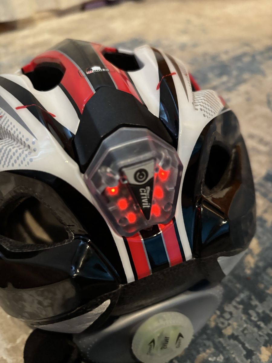 Caschi: Crivit Velohelm Farbe rot, gut erhalten – Usato da Opfikon venduto da oma_bxk9 2