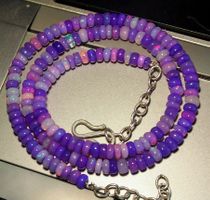 52 Crt FUNKY, Natural Ethiopian Welo Fire Opal Halskette AAA