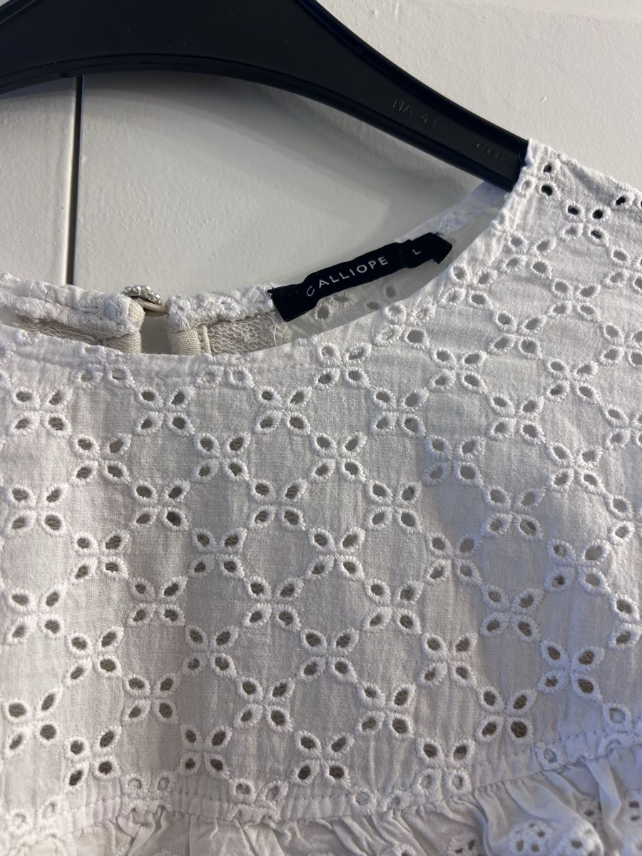 Maglioni & Felpe: Beige Sweatshirt with Broderie Collar - L – Usato da Marly venduto da redinaber 1
