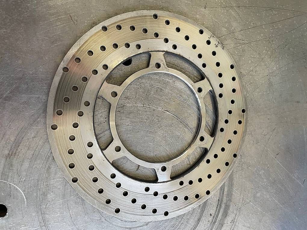 Ciclomotori: Bremsscheibe 240mm Piaggio / Gilera – Usato da Hauptikon venduto da Pumi70 1
