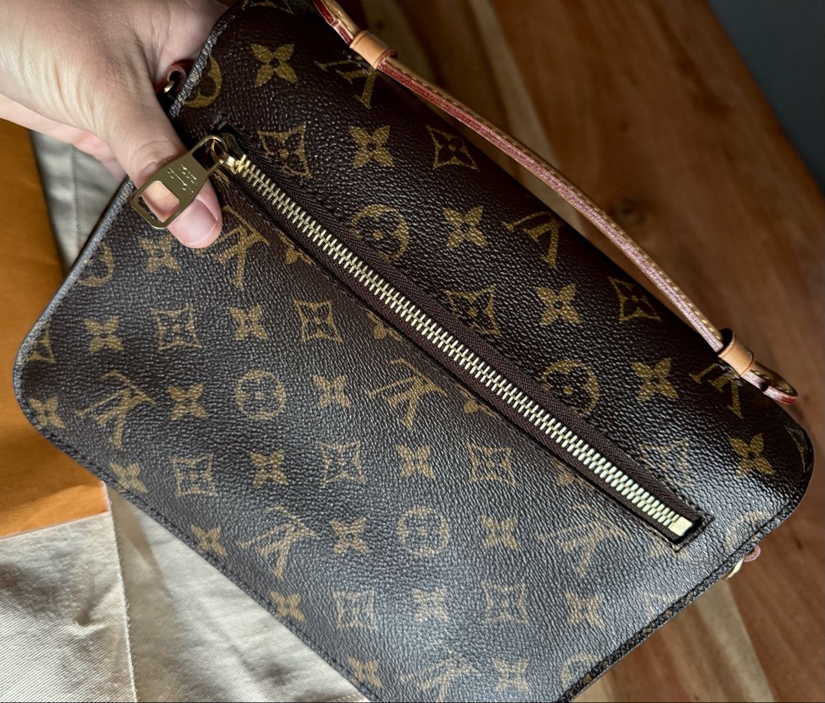 Louis Vuitton Taschen: Louis Vuitton Pochette Metis Monogram – Neu (gemäss Beschreibung) aus Braunau von JMR130791 1