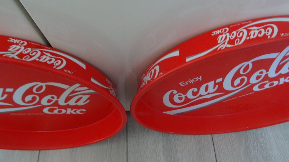 Servierplatten: 2 Coca Cola Serviertabletts, Vintage, Kult, Sommer! – Gebraucht aus Ehrendingen von CHMEX 2
