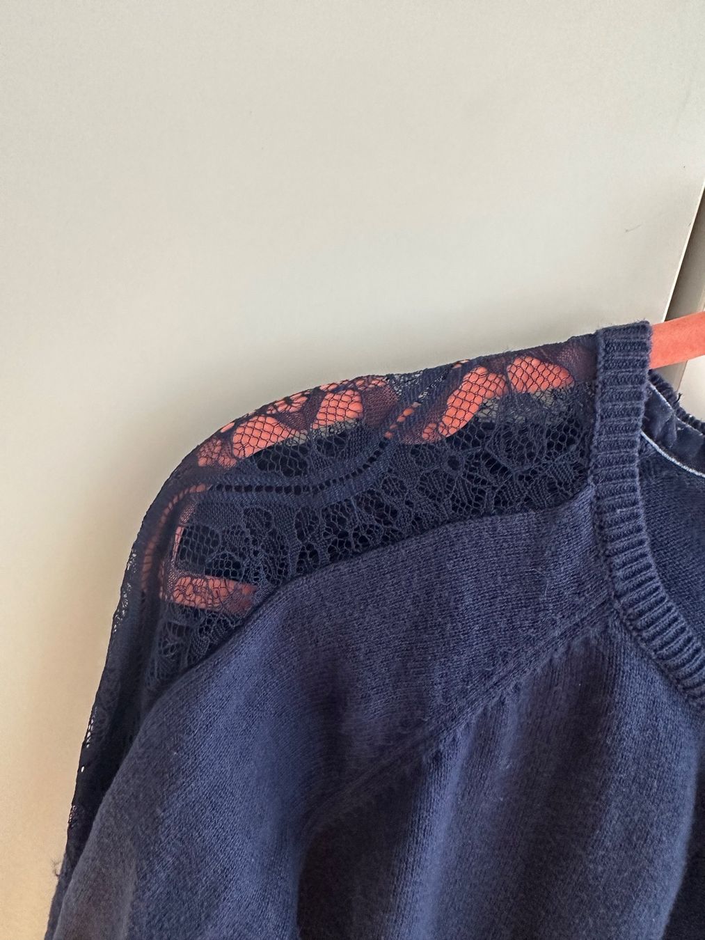 Maglioni & Felpe: Matalan-Spitzenpullover für Mädchen – Usato da Dürrenroth venduto da tvy_bh56 1