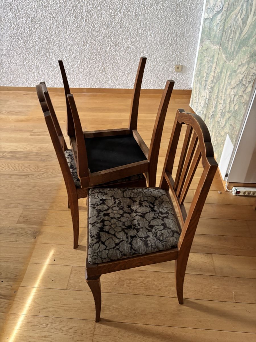 Sedie: Set von 4 Stühlen, antik – Usato da Muri b. Bern venduto da Chrigubern 1