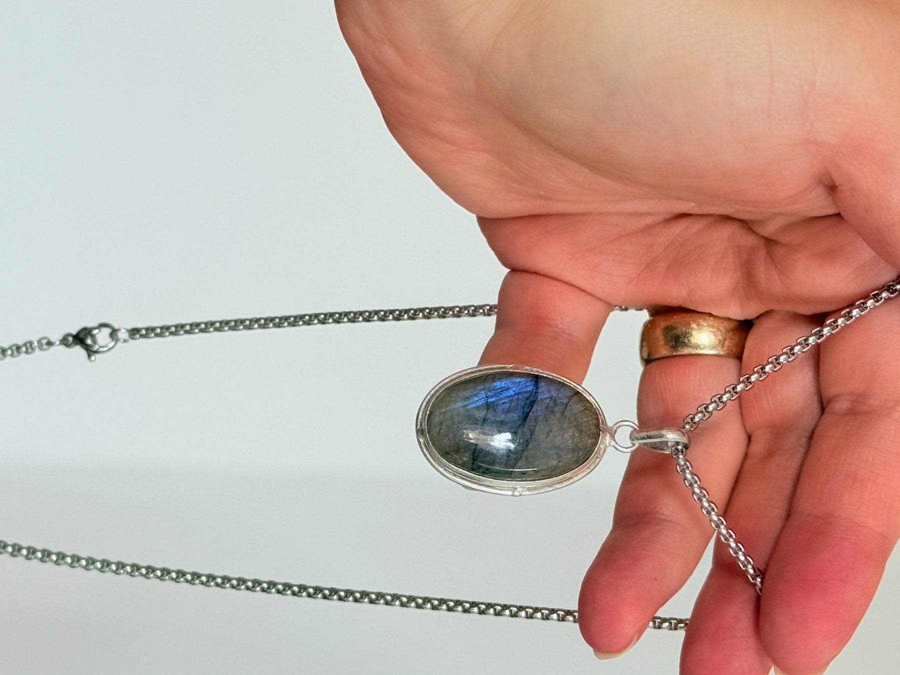 Ketten: Collier labradorite, élégant et tendance ✨ – Neu und originalverpackt aus Genève von AWWA 2