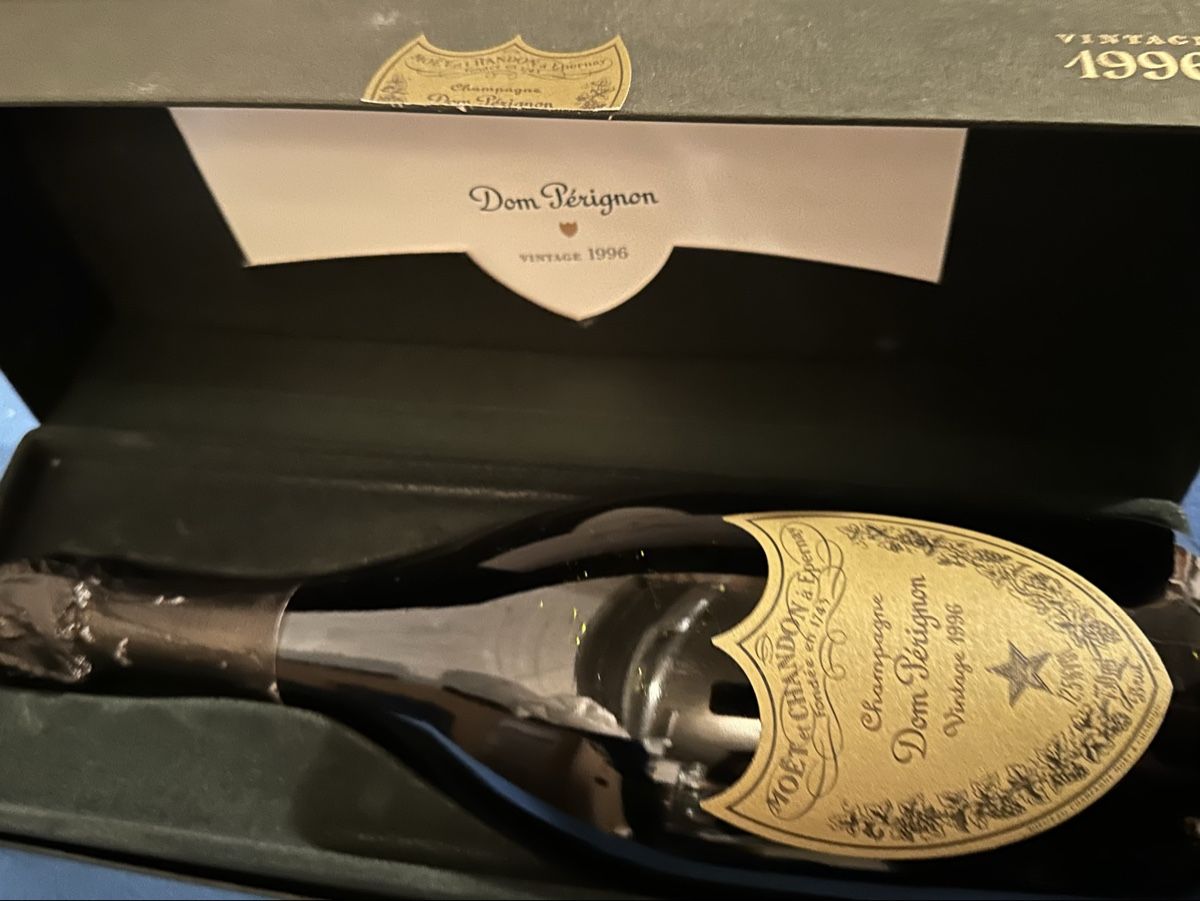 Dom Pérignon Spirituosen: Dom Pérignon 1996 Vintage – Neu und originalverpackt aus Langenthal von arz_fln6 2