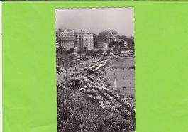 Cannes-La plage et la Croisette