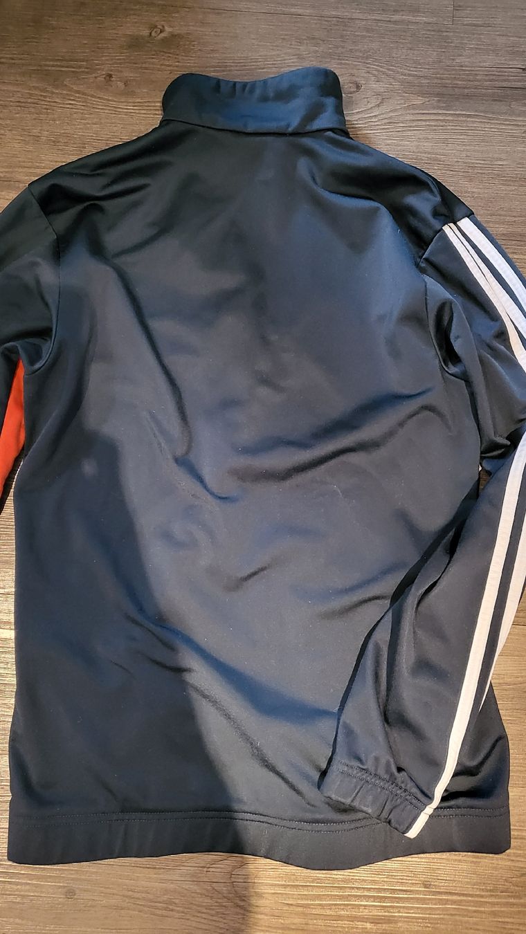 Adidas Giacche: Adidas Trainingsjacke – Usato da St. Niklaus VS venduto da BrittaR 1