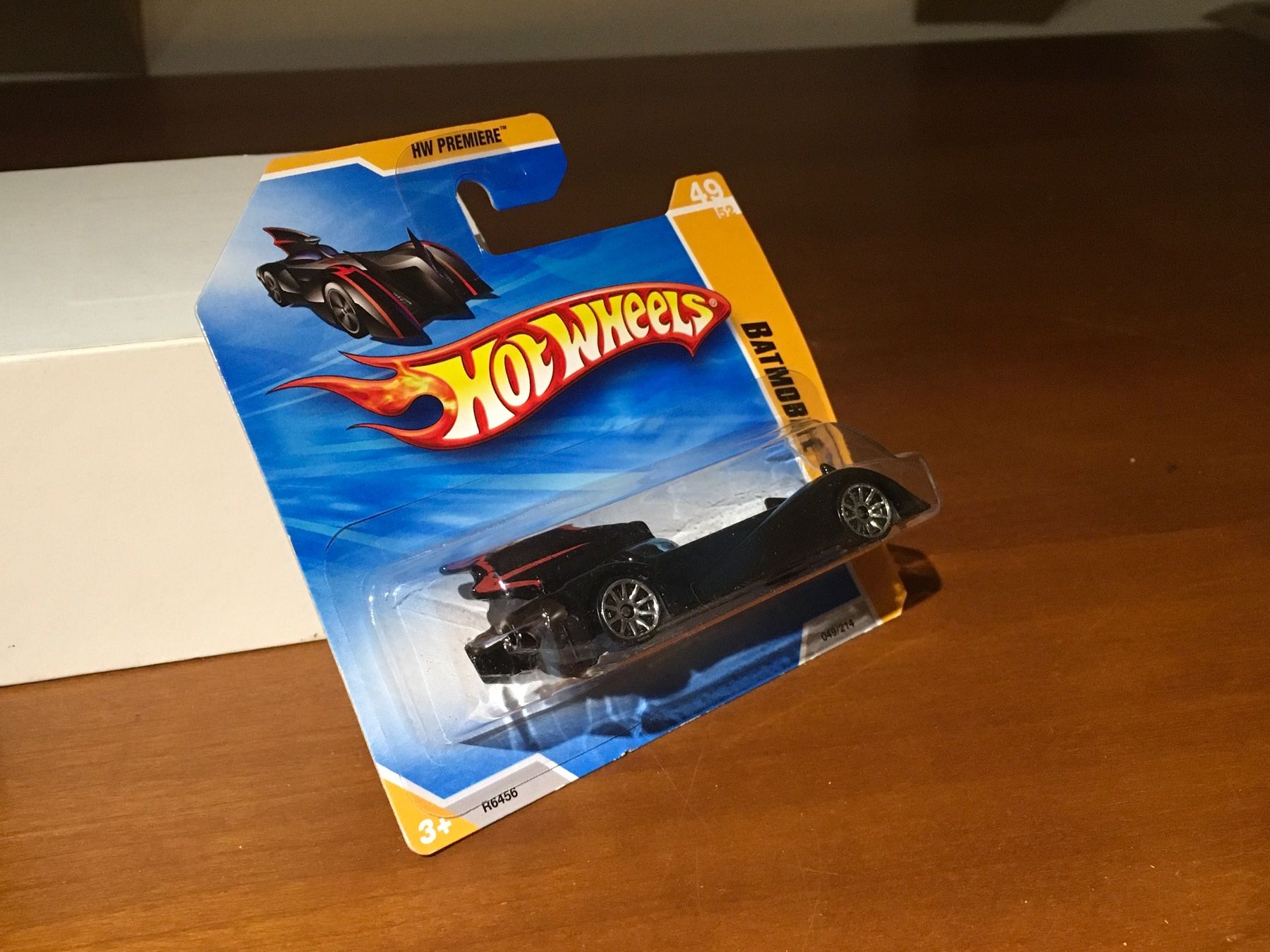 Hot Wheels Modellini d'auto: Batmobile 1/64 Hot Wheels 2010 HW Premiere – Nuovo (secondo la descrizione) da Wohlen AG venduto da PrivatSammlung 1