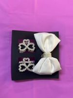 Lot de 3 pinces à cheveux noeud perles et satin blanc neuf