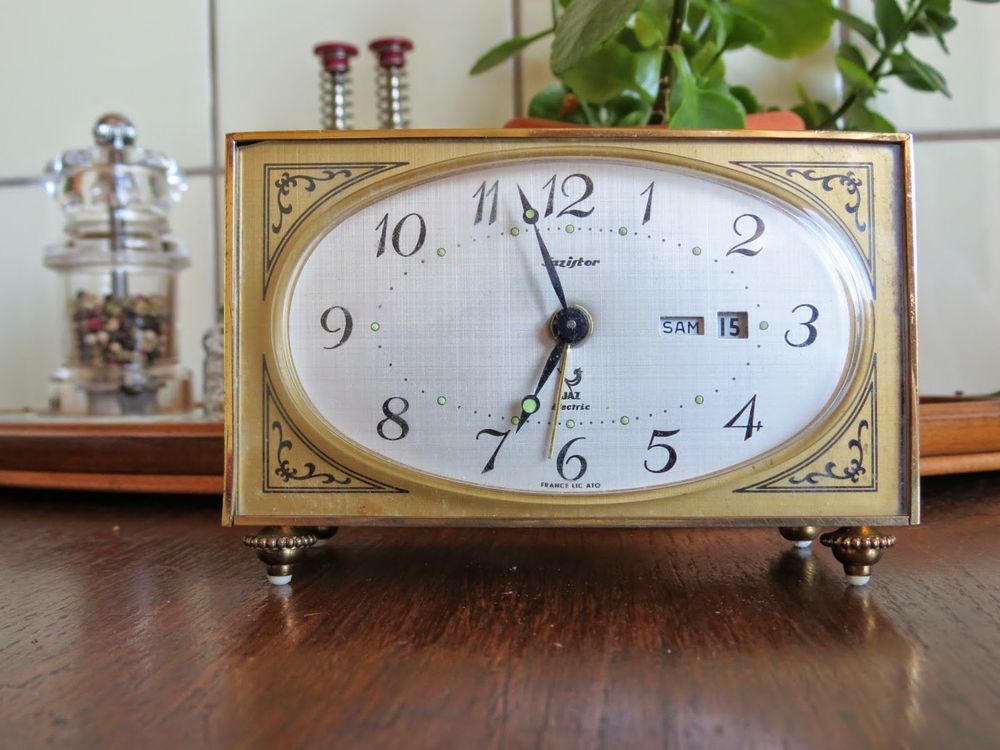 Bouton à Emboîter Pour Réveil Jazzistor - Pièce Détachée Horlogerie