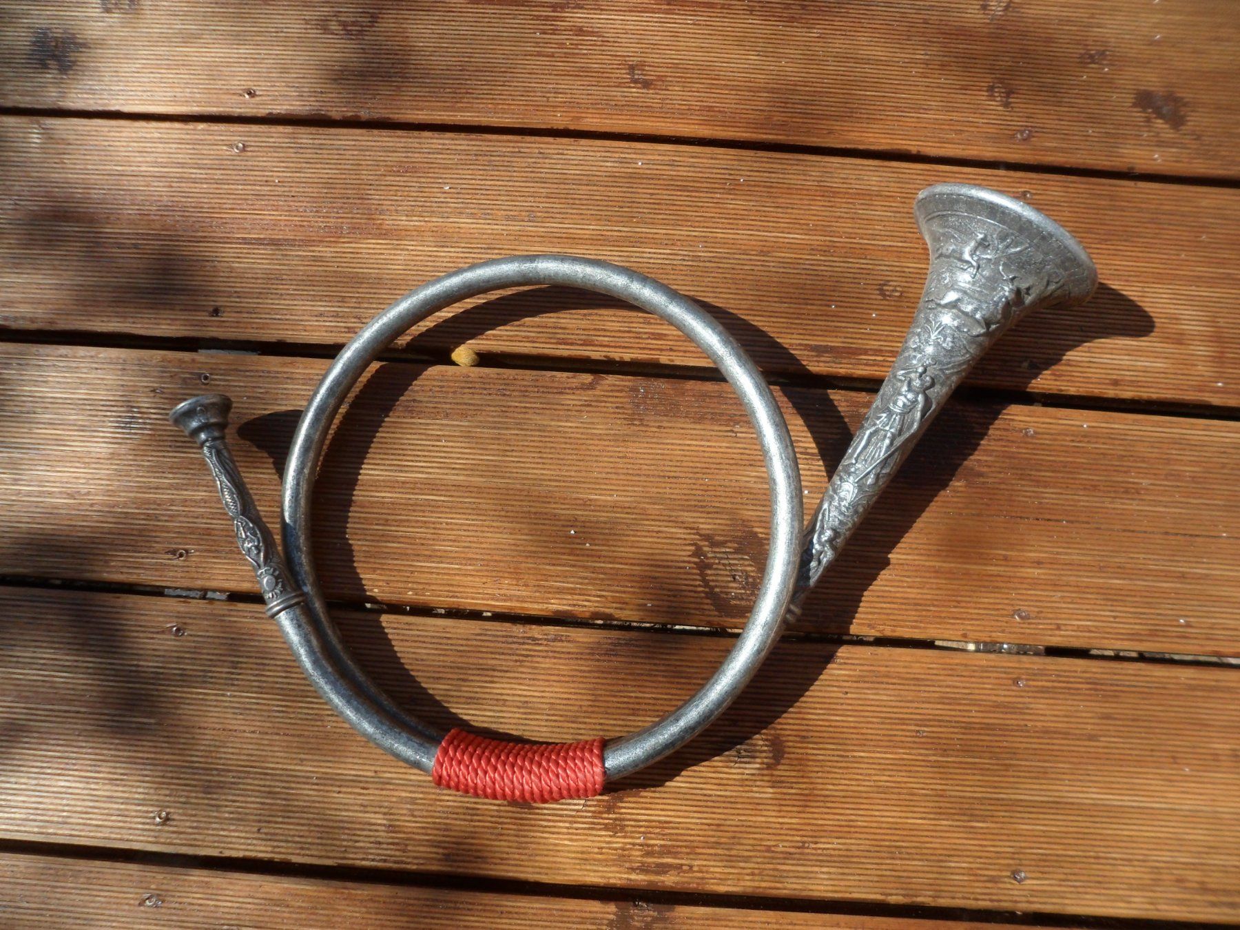 Strumenti musicali: 1 cor de chasse  (décoration) – Usato da Yverdon-les-Bains venduto da pitchouffe