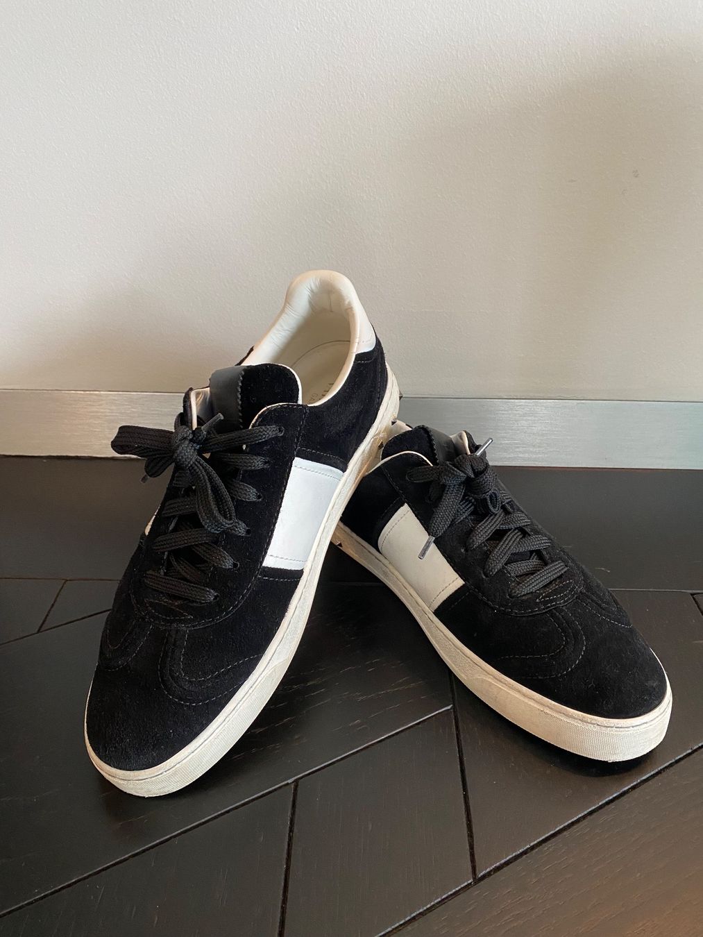 Valentino Scarpe da uomo: Valentino Garavani Sneaker – Usato da Dielsdorf venduto da Anthony111