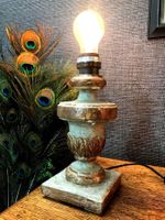 Lampe Sockel aus Kirche  Antiker Lampens