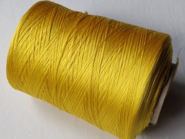 Reine Seide Hasegawa zum Stricken Weben 515g  lemonchrom