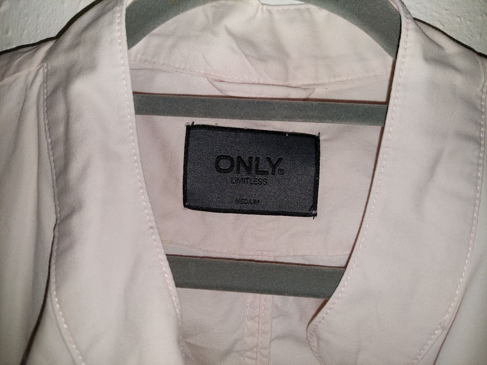 Only Vestes: Only Jacke gr M – D'occasion à Gwatt (Thun) par Letzte-Chance-III 1